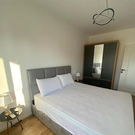 Hira Apartmán *